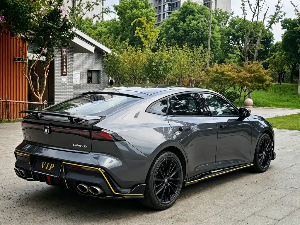 Changan UNI-V — миниатюра 6