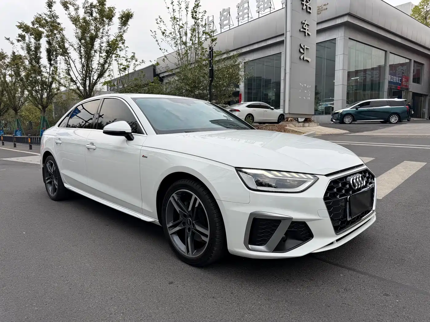 Audi A4L