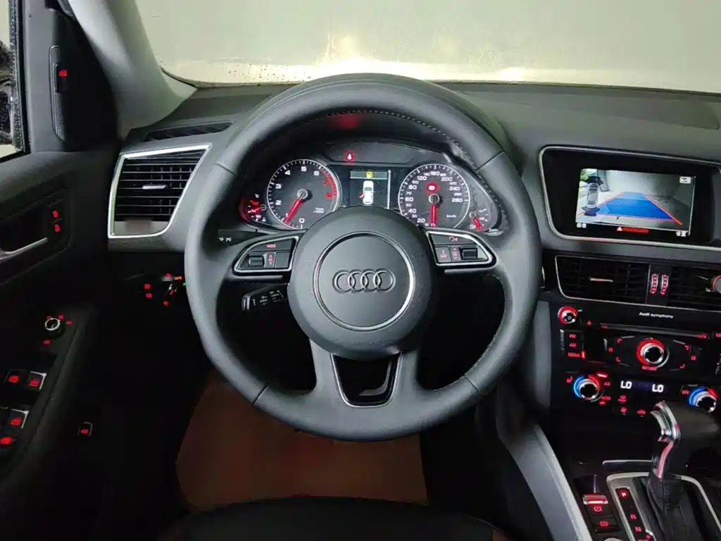 Audi Q5 — миниатюра 7