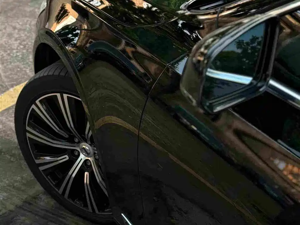Volvo S90 — миниатюра 4