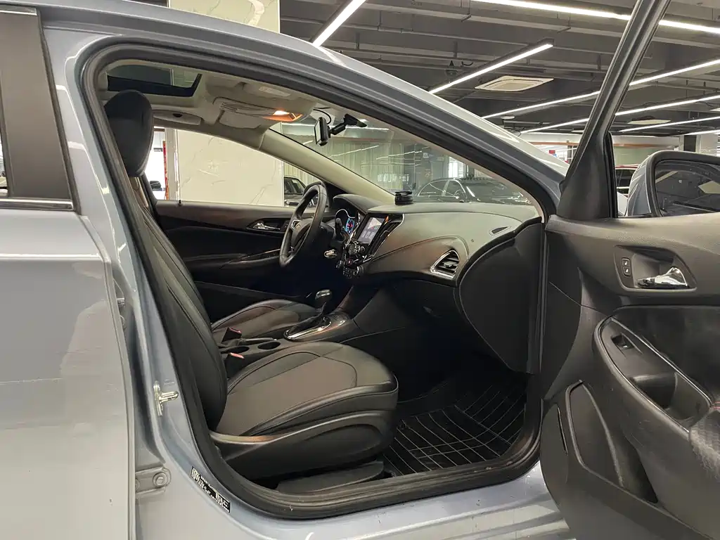 Chevrolet Cruze 2016 1.5L AT Luxury