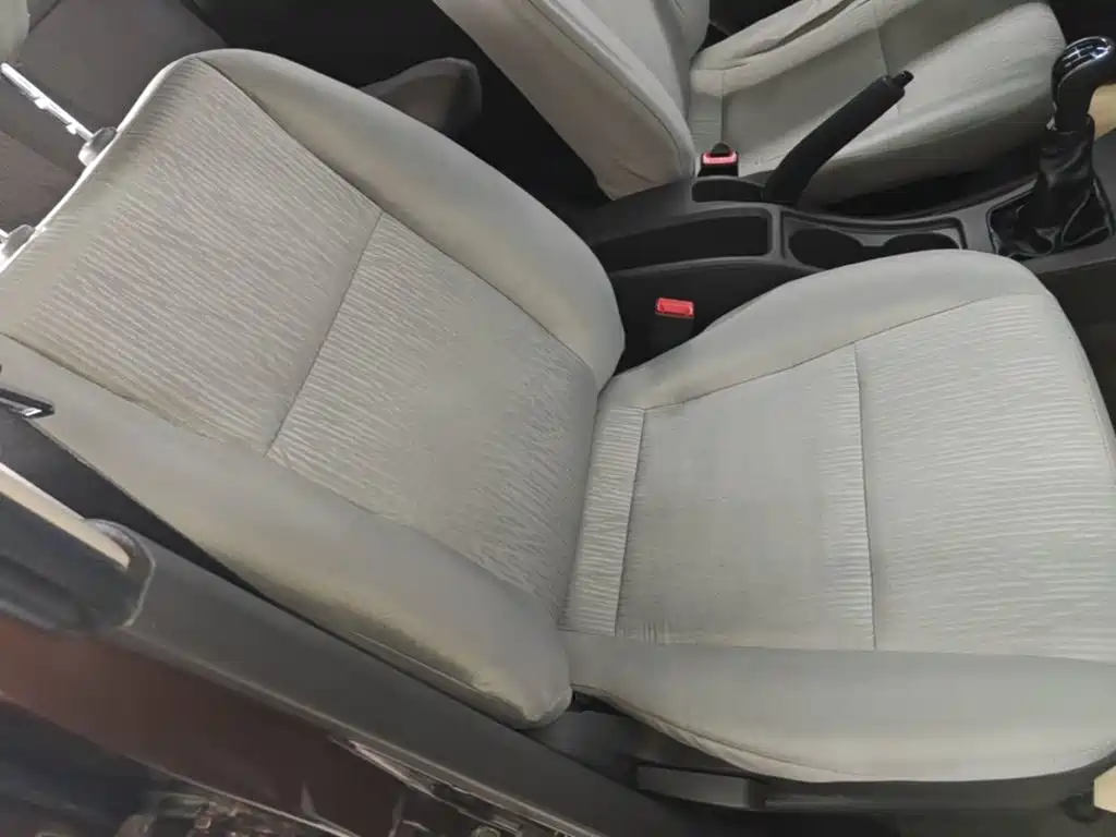 Wuling Hongguang — миниатюра 25
