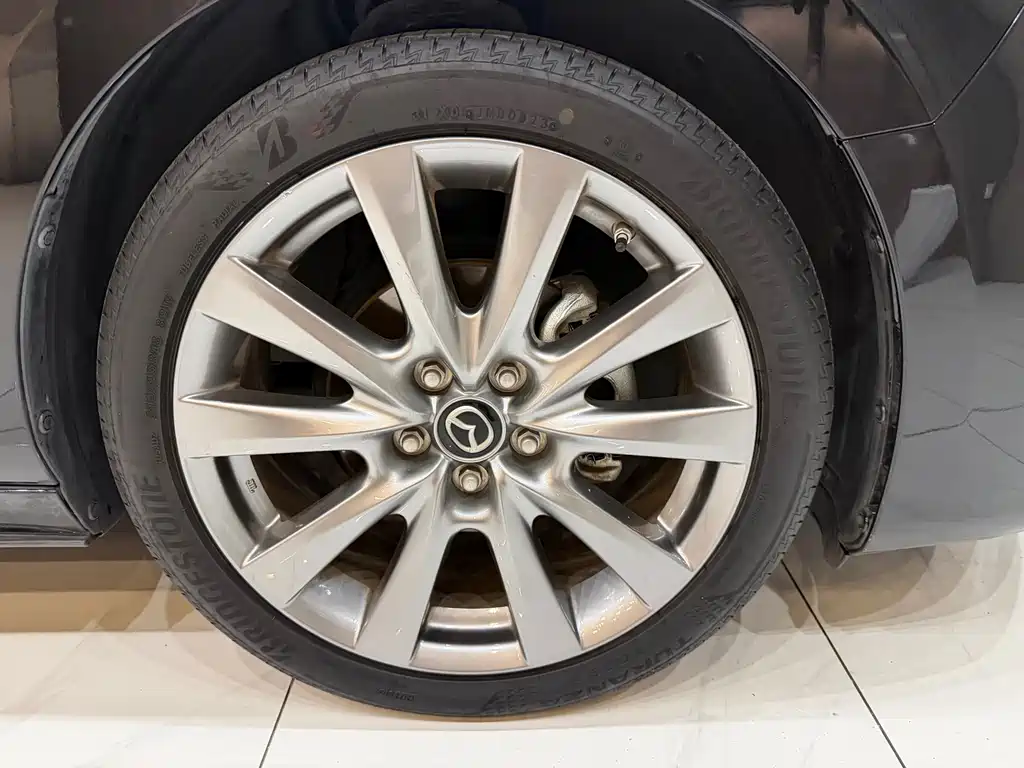 Mazda 3 Axela — миниатюра 21