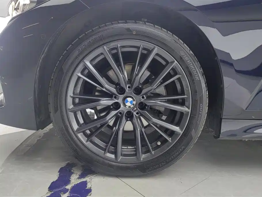 BMW 3 Series 3 2024 325Li M Sport