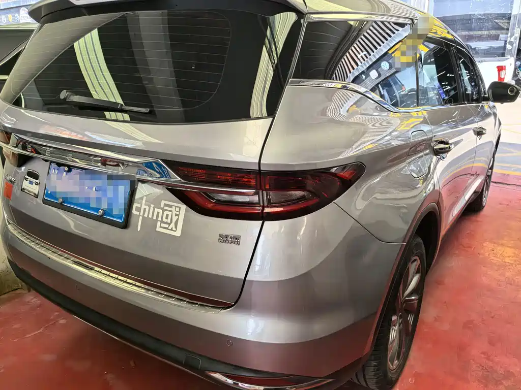Geely Jia Ji — миниатюра 6