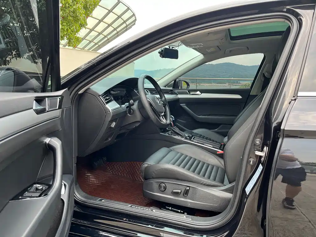 Volkswagen Magotan — миниатюра 4