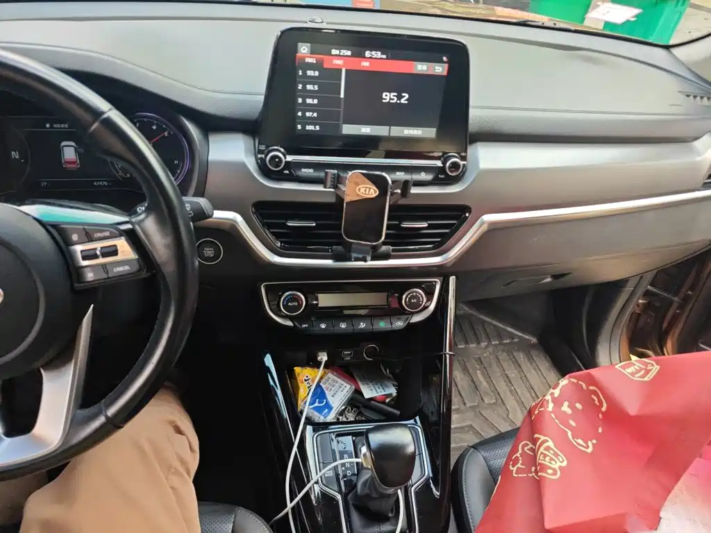 Kia Sportage — миниатюра 14