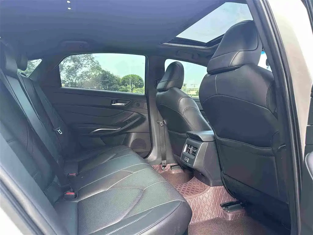 Toyota Avalon — миниатюра 21