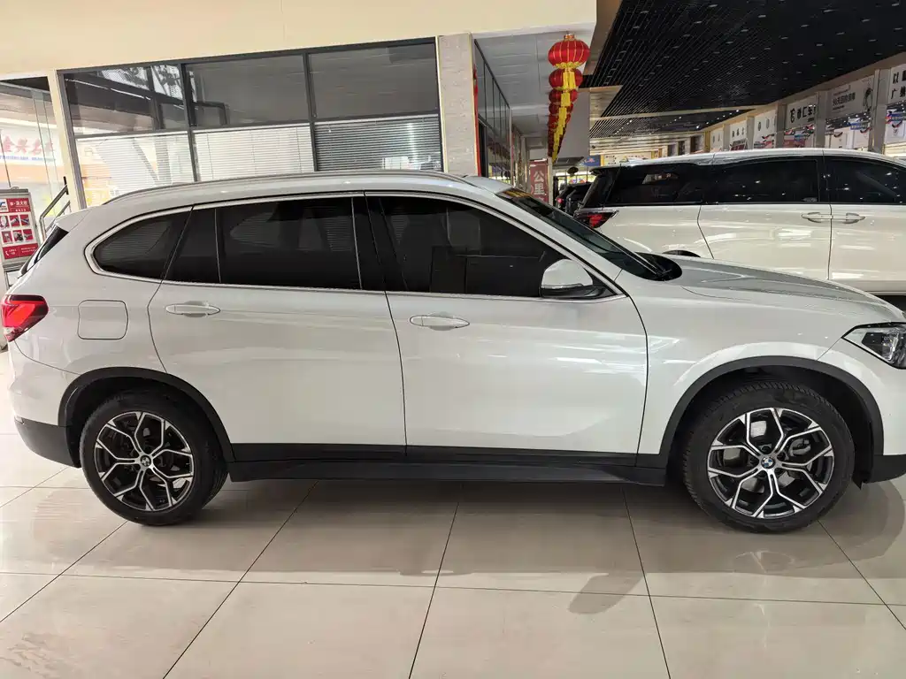 BMW X1 — миниатюра 4