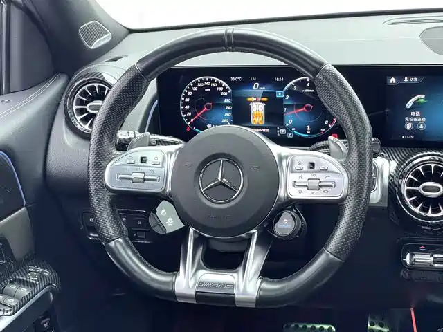 Mercedes-Benz GLB AMG — миниатюра 11