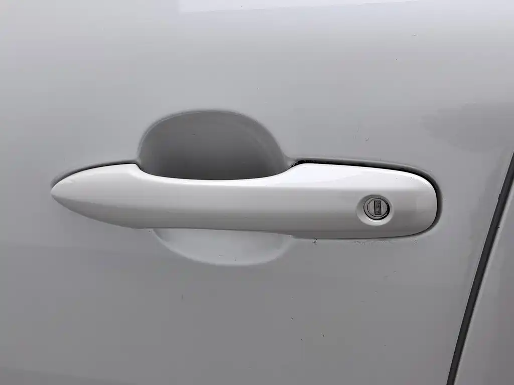 Toyota Frontlander — миниатюра 18