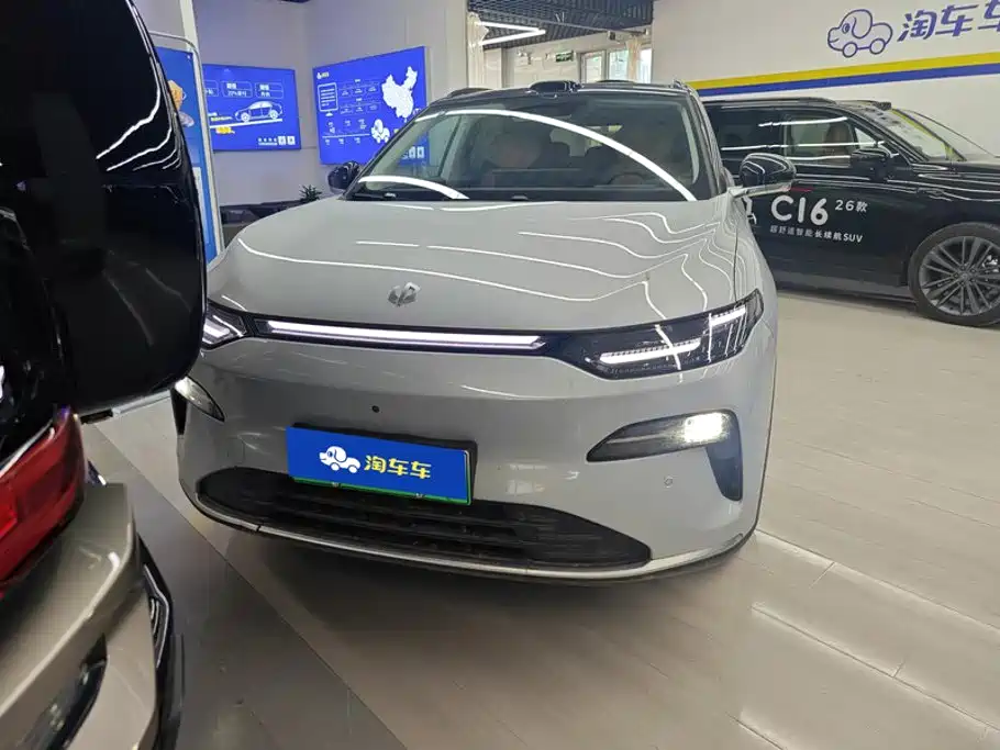 Leapmotor Leapmotor C11 — миниатюра 2