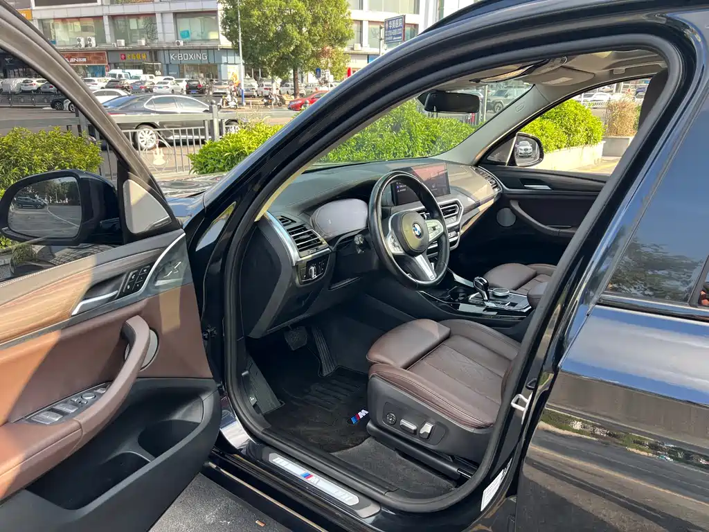 BMW X3 — миниатюра 17