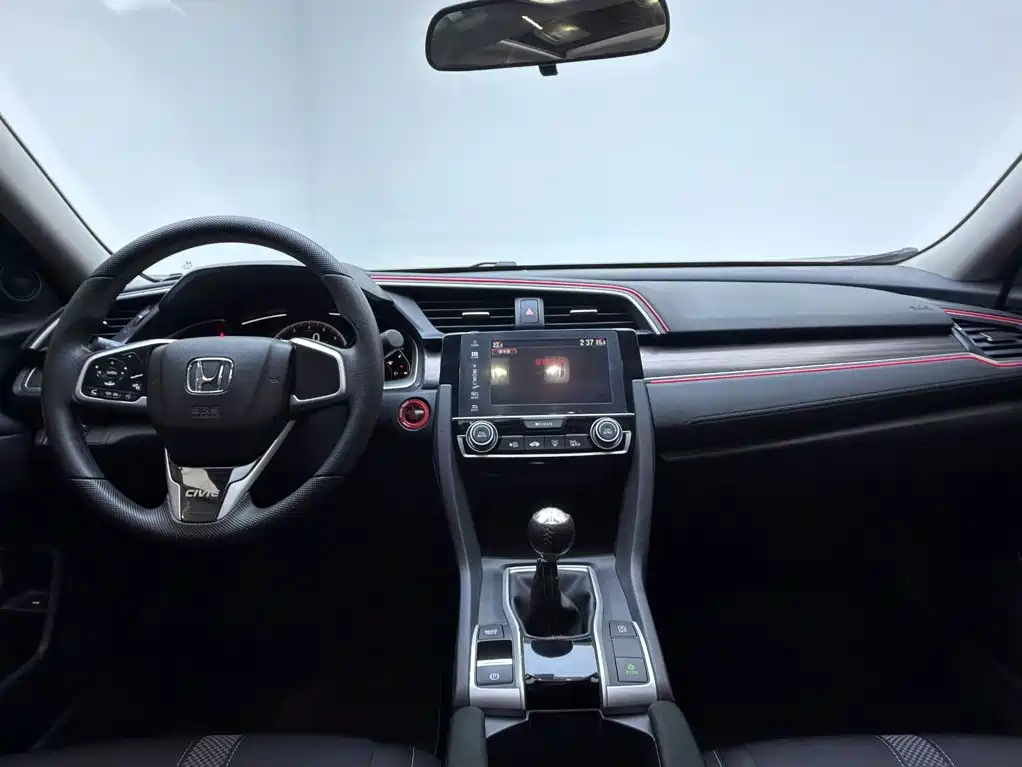 Honda Civic — миниатюра 11