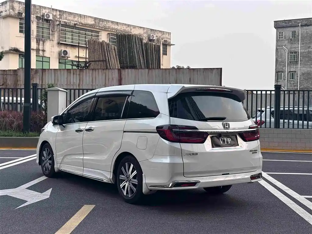 Honda Odyssey — миниатюра 7