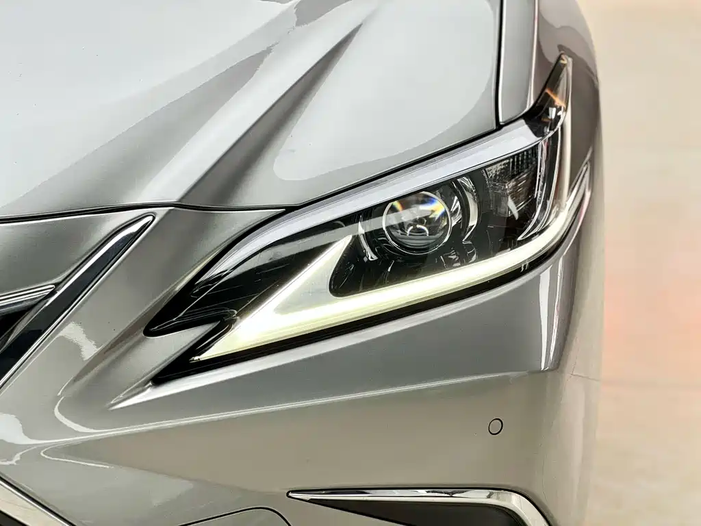 Lexus ES — фотографии объявления, Фото 18