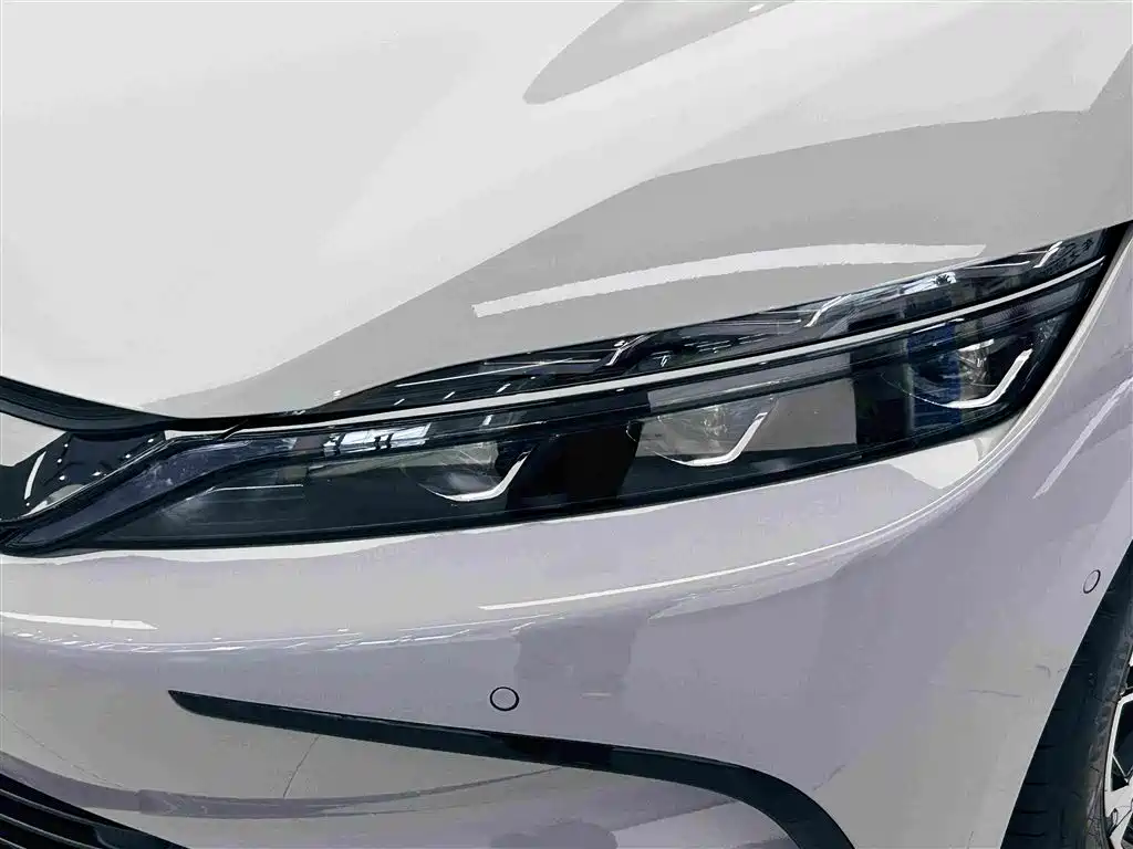 BYD Han — миниатюра 12