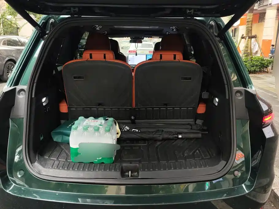 Li Auto Li L9 — миниатюра 4