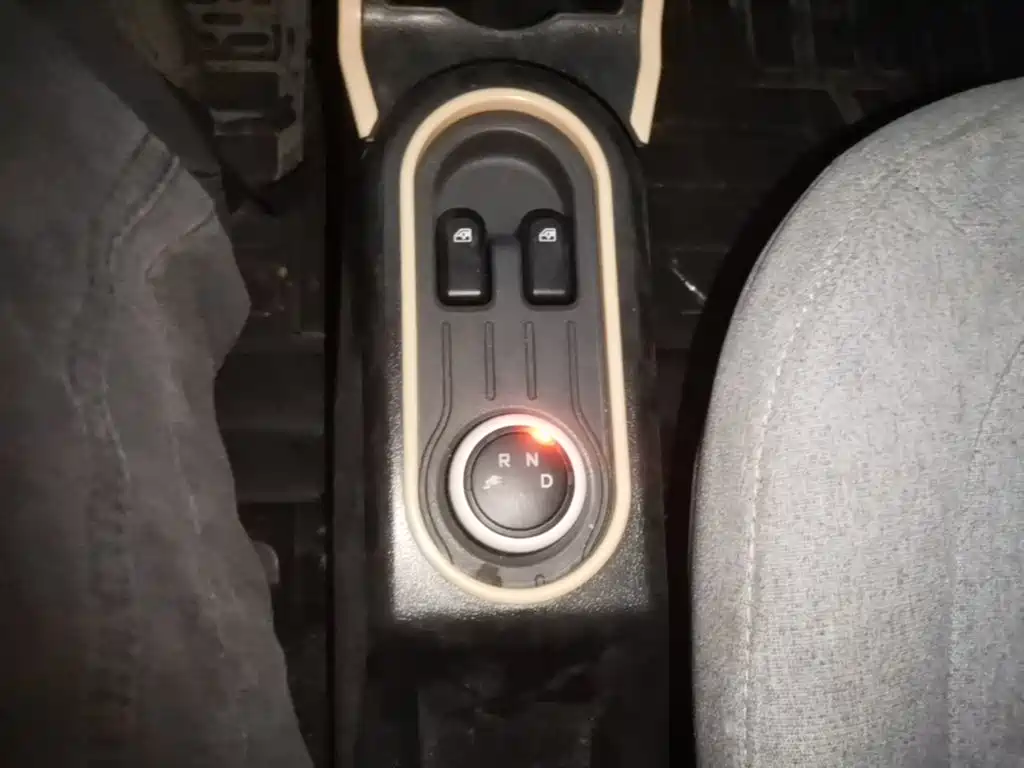 Wuling MINIEV — миниатюра 14