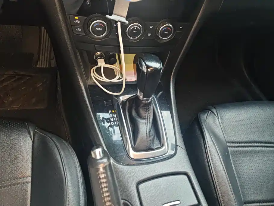 Mazda Atenza — миниатюра 16