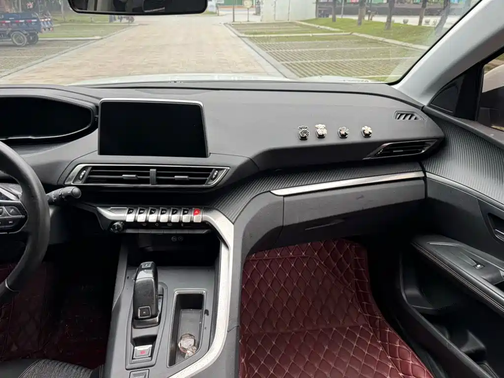 Peugeot 5008 — миниатюра 17