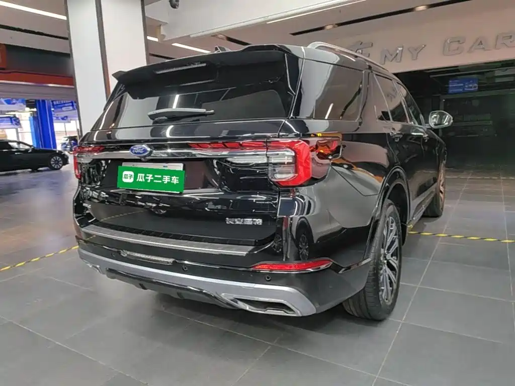 Ford Explorer — миниатюра 7