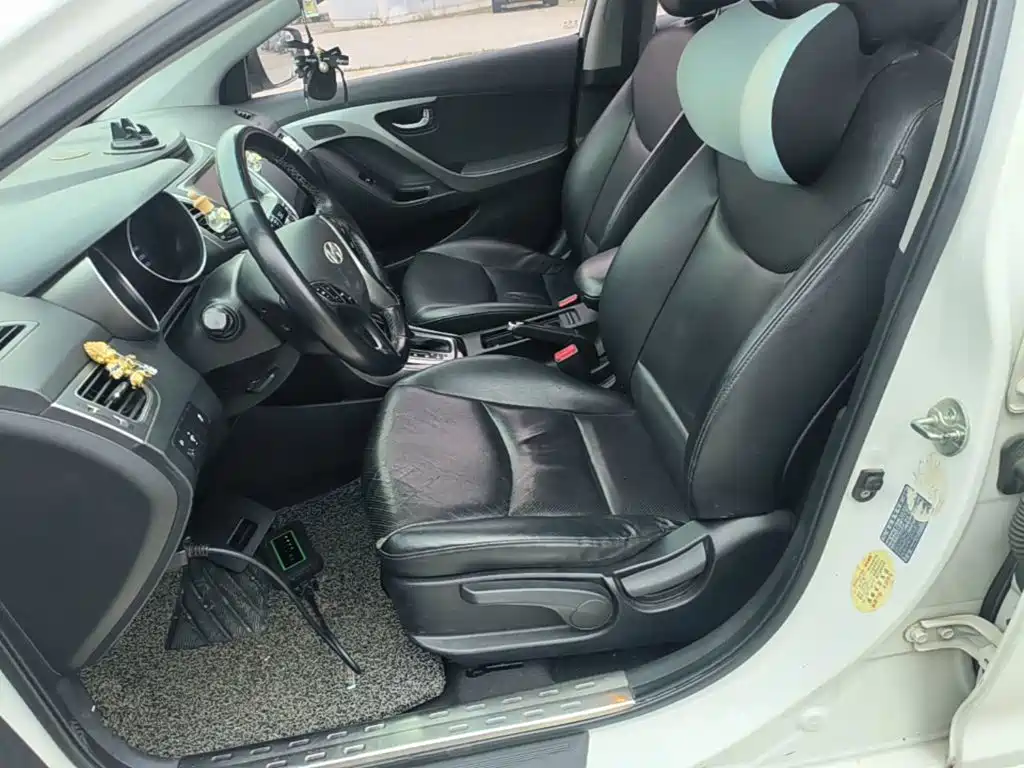 Hyundai Elantra Langdong — миниатюра 15