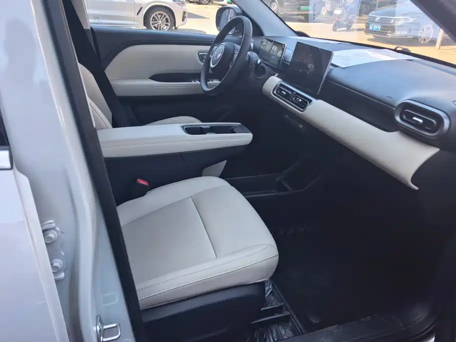 Wuling Bingo PLUS — миниатюра 8