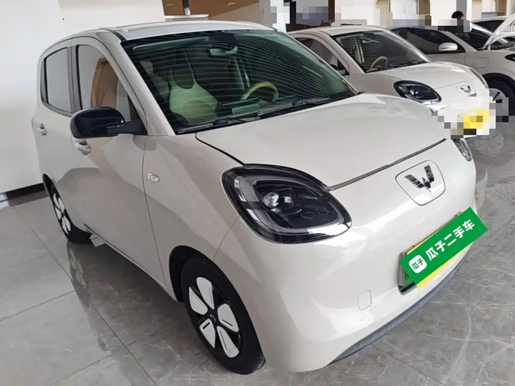 Wuling MINIEV — миниатюра 4
