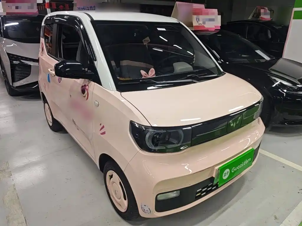 Wuling MINIEV — миниатюра 4