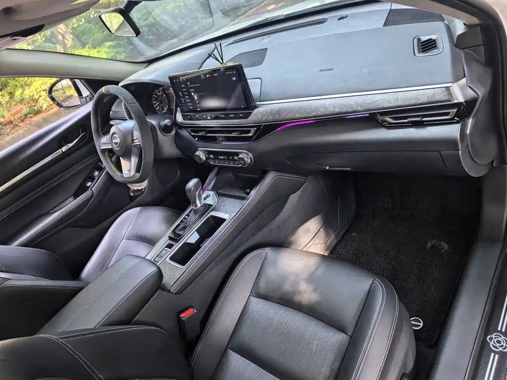 Nissan Teana — миниатюра 12