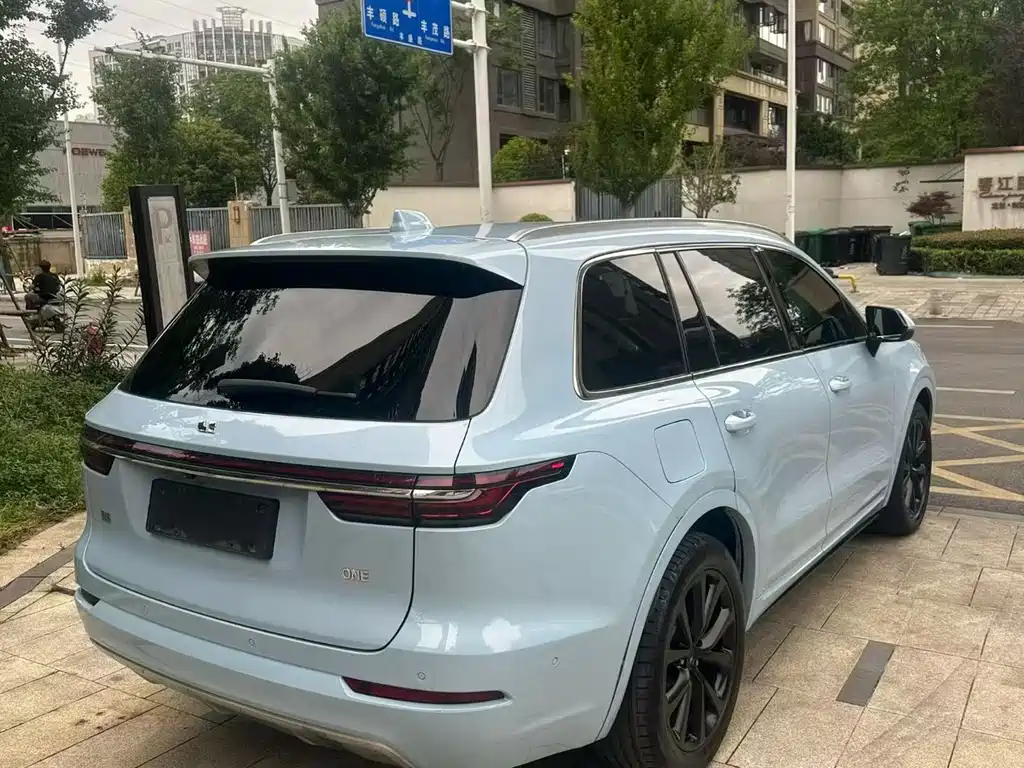 Li Auto Li ONE 2021