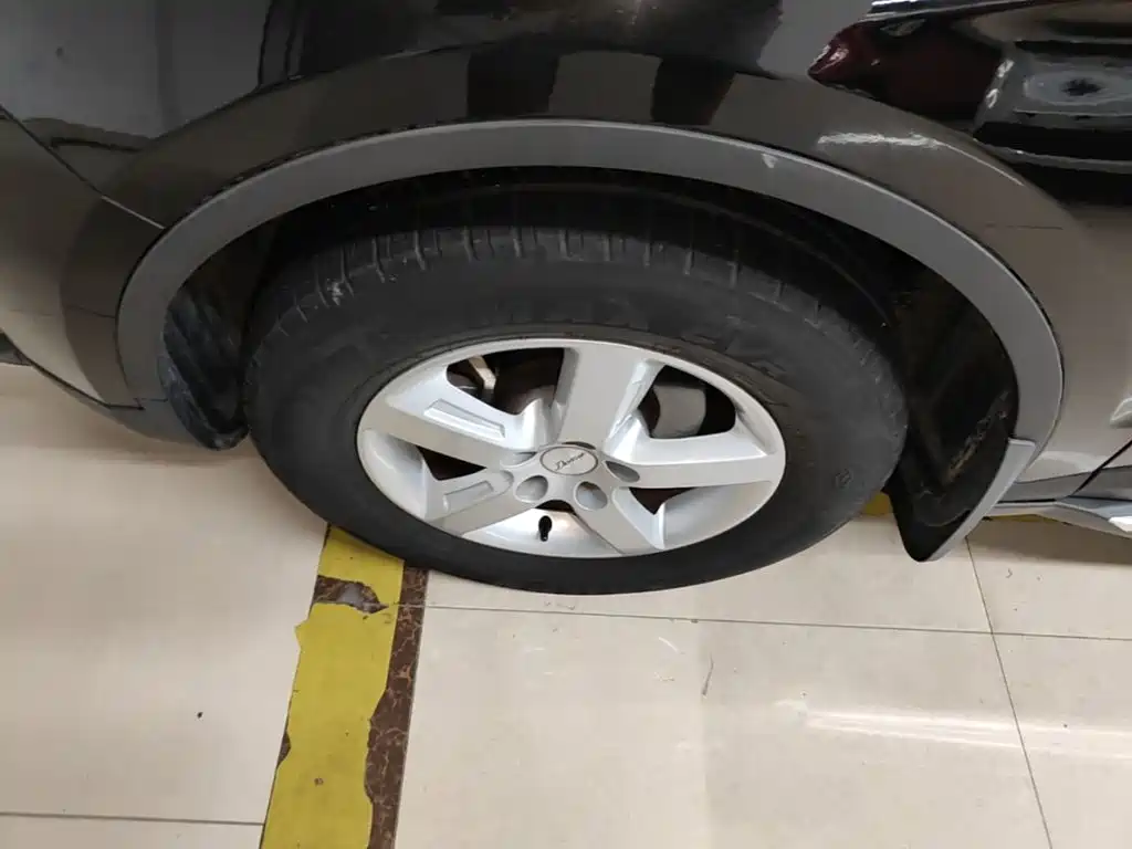 Zotye X5 — миниатюра 23
