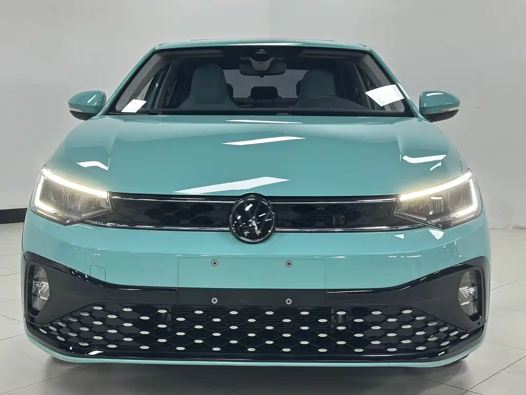 Volkswagen Lavida — миниатюра 2