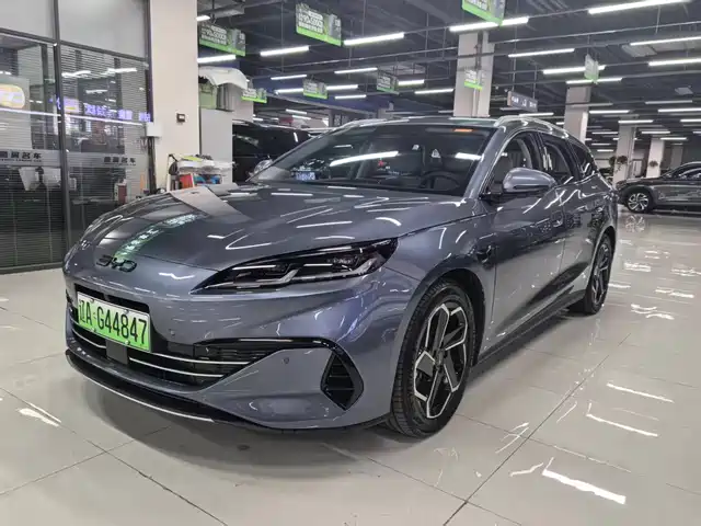 2025 BYD Seal