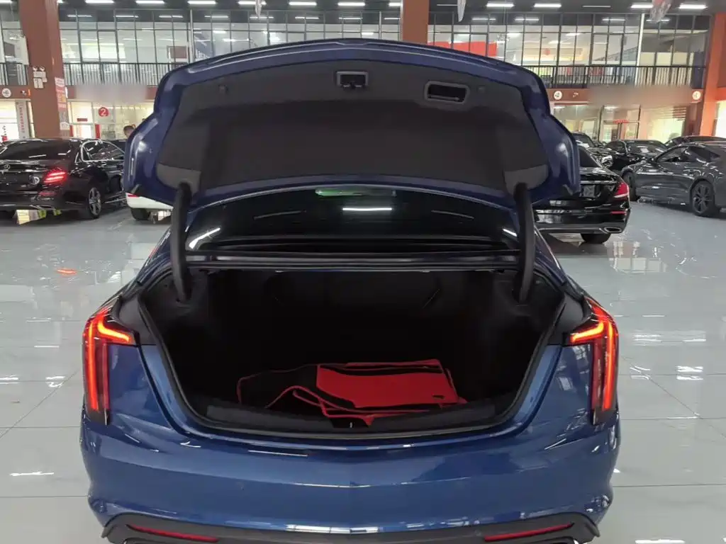 Cadillac CT5 — миниатюра 19