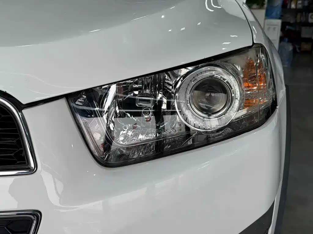 Chevrolet Captiva — миниатюра 3
