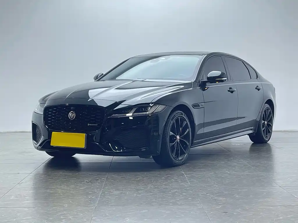 Jaguar XFL