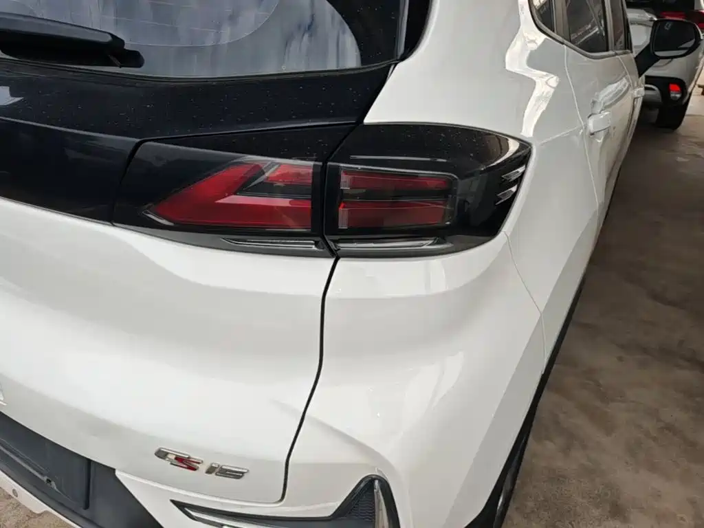 Changan CS15 — миниатюра 8