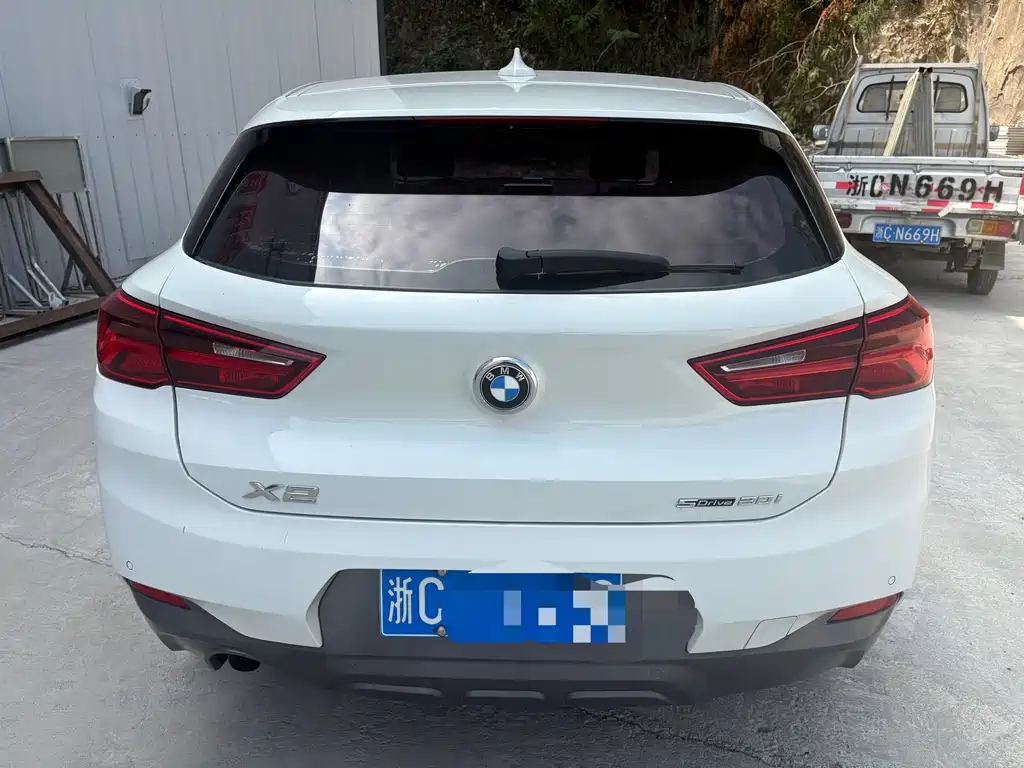 BMW X2 (Import) — миниатюра 11