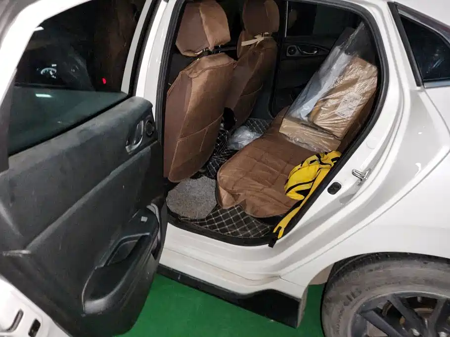 Honda Civic — миниатюра 11