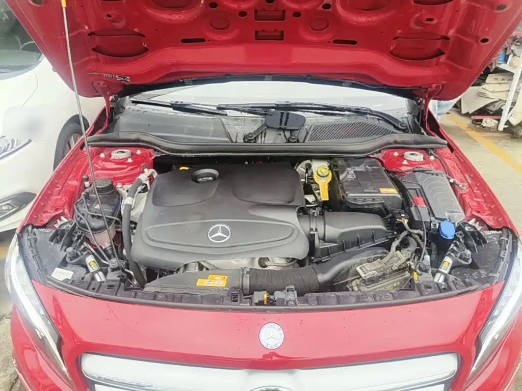 Mercedes-Benz GLA — миниатюра 20