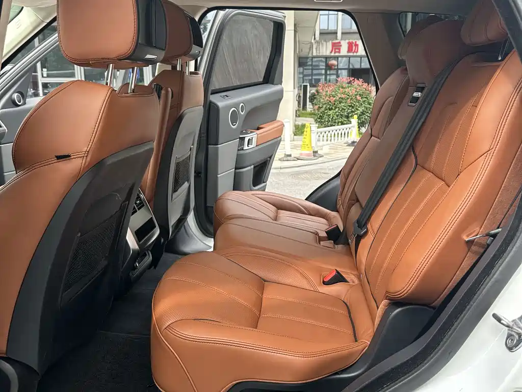 Land Rover Sport — миниатюра 13