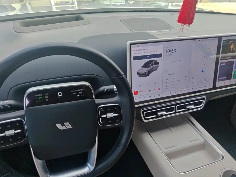 Li Auto Li L8 — миниатюра 16