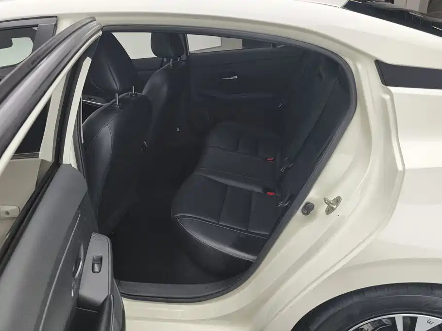 Nissan Sylphy — миниатюра 11