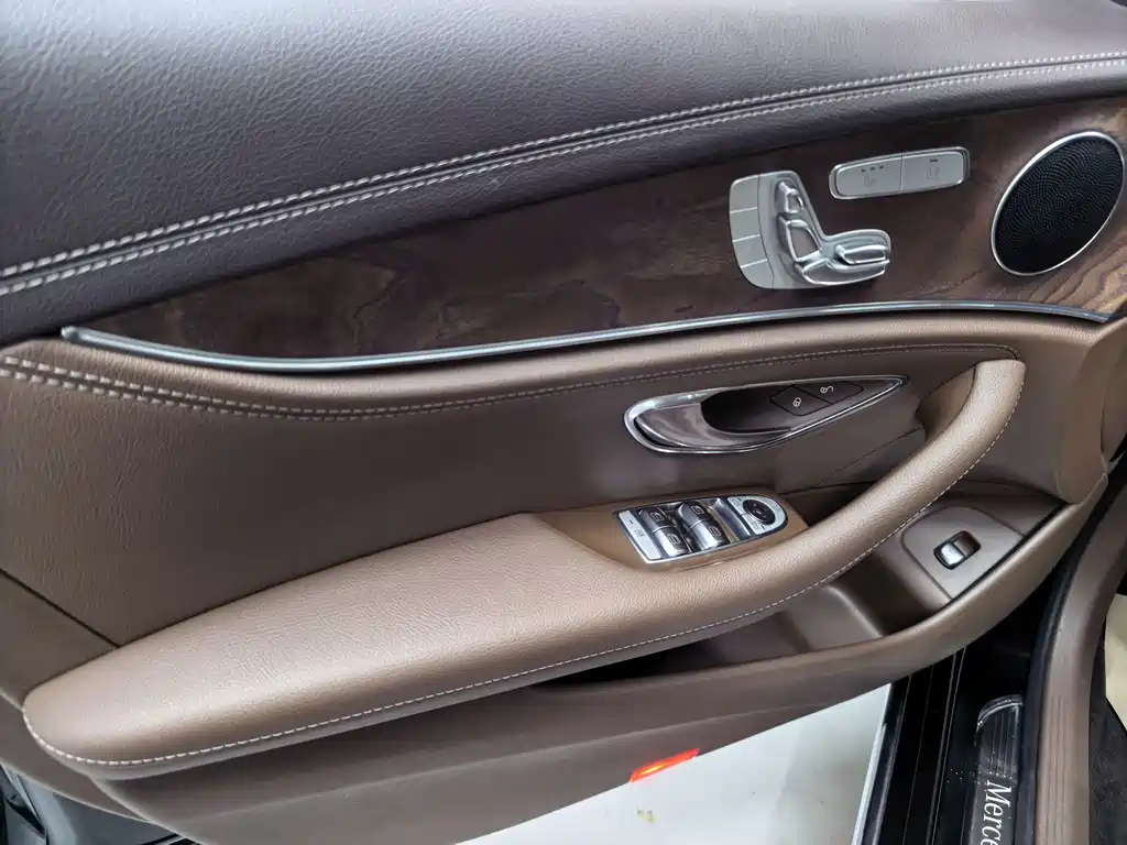 Mercedes-Benz E-Class E 2020 E 300 L Fashion