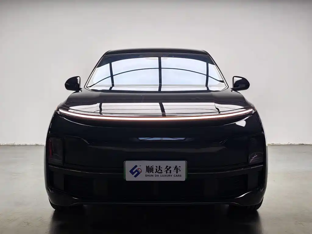 Li Auto Li L8 — миниатюра 2