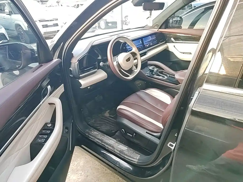 Geely Xingyue L — миниатюра 16