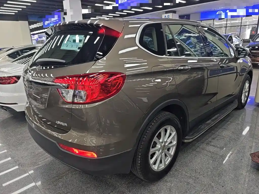 Buick Envision Plus — миниатюра 7