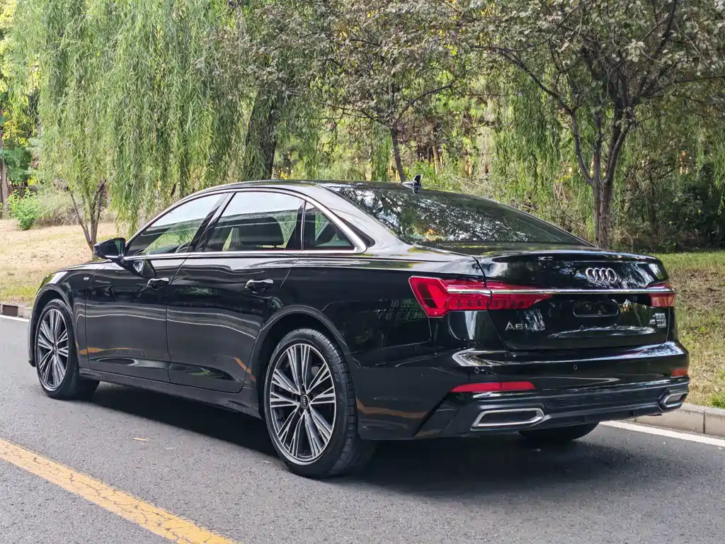 Audi A6L — миниатюра 6